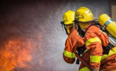 娱乐吃瓜酱消防员