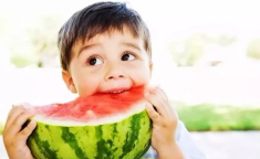 姨妈痛娱乐吃瓜酱,揭秘娱乐圈那些不为人知的秘密