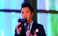 娱乐吃瓜妹闫妮是谁,娱乐吃瓜界的“瓜王”，揭秘娱乐圈幕后故事